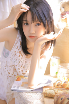 黑色大丽花